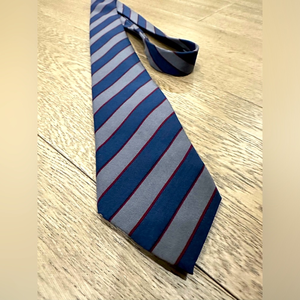 Ted Lapidus silk tie grey purple